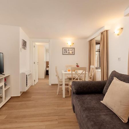 Apartment Amigo Old Town Kotor Bagian luar foto